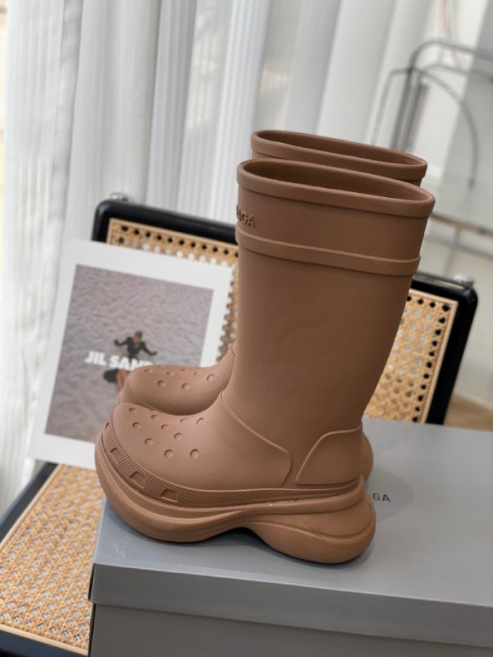 balen x crocs rubber rain boots-brown