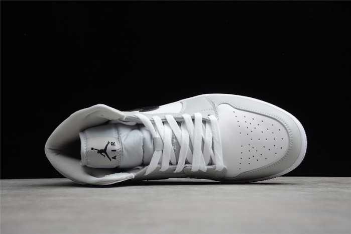 air jordan 1 mid light smoke grey (w) bq6472-015