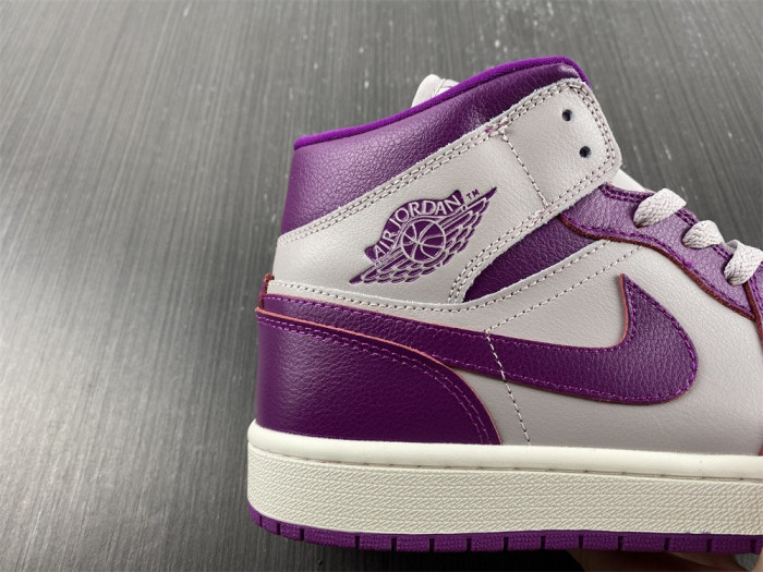 air jordan 1 mid magenta (2022) (w) bq6472-501