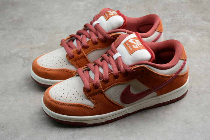 nike sb dunk low pro dark russet cedar bq6817-202