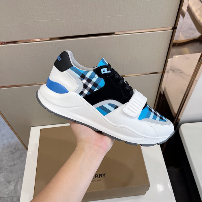 bur*berry sneakers
