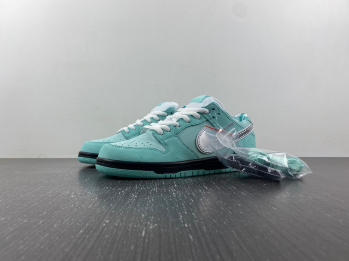 nike sb dunk low T*f*ny blue bv1310-402