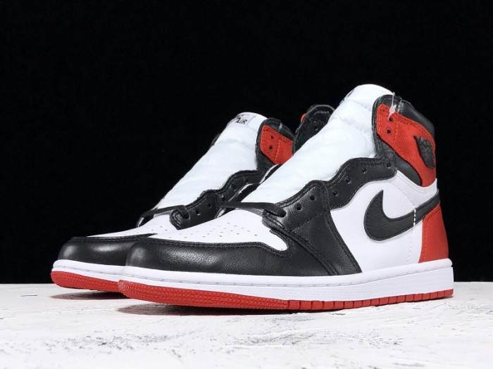 air jordan 1 retro high satin black toe cd0461-016