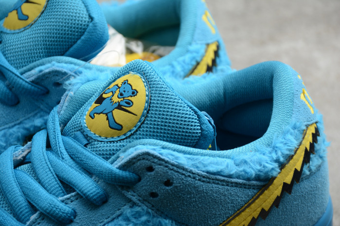 nike sb dunk low grateful dead "green bear" cj5378-400