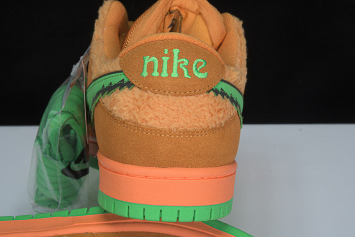 nike sb dunk low grateful dead "orange bear" cj5378-800