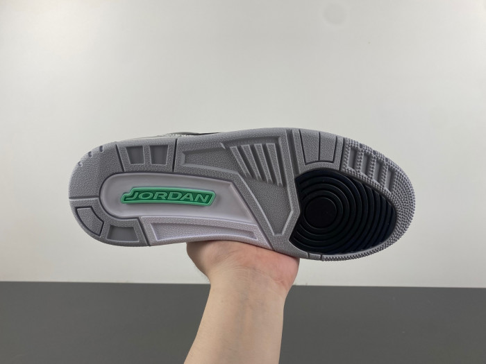 air jordan 3 “green glow” ct8532-031