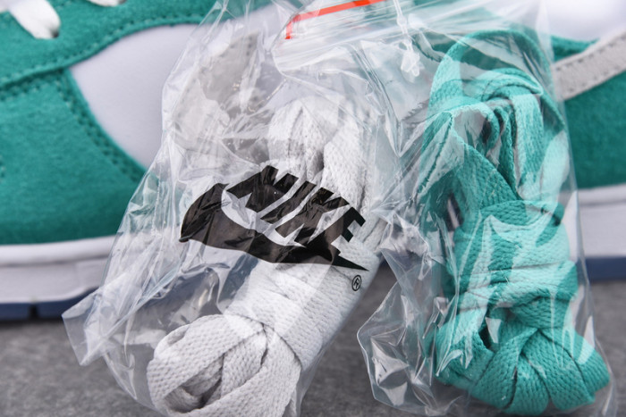 nike dunk low kasina neptune green cz6501-101