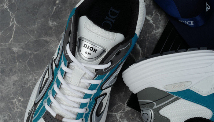 d1or b30 sneakers