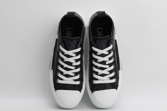 b23 oblique sneaker
