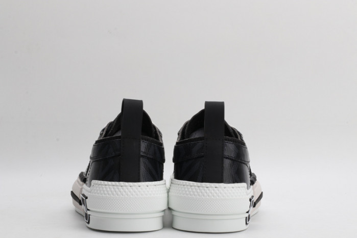 b23 oblique sneaker