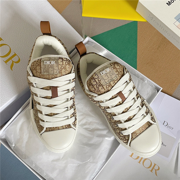b23 oblique sneaker