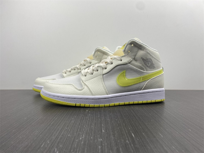 air jordan 1 mid se voltage yellow (w) db2822-107