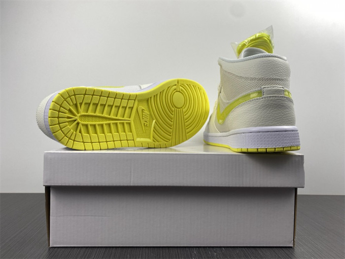 air jordan 1 mid se voltage yellow (w) db2822-107