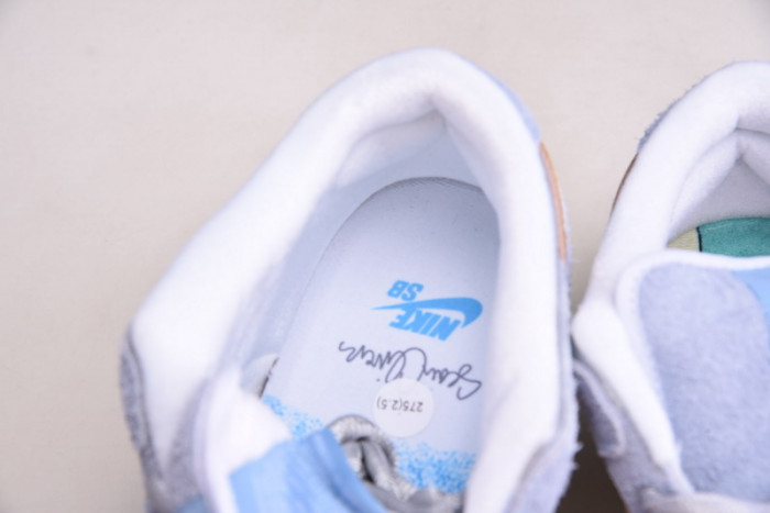 nike dunk low sb x sean cliver dc9936-100