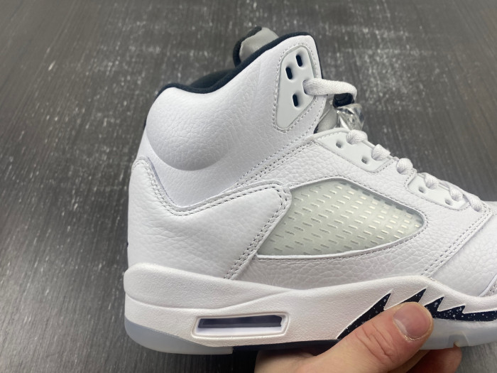 air jordan 5 white/black-sail-metallic silver dd0587-110