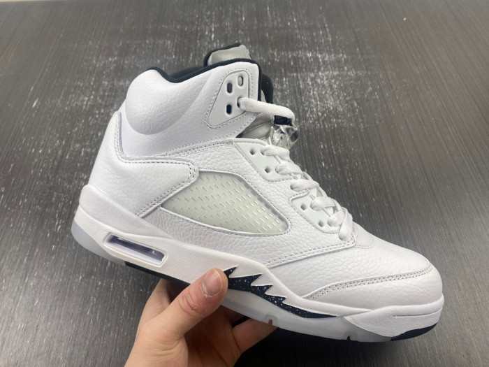air jordan 5 white/black-sail-metallic silver dd0587-110
