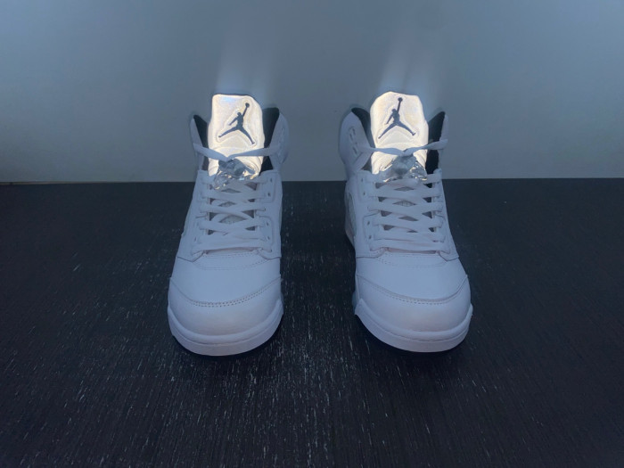 air jordan 5 white/black-sail-metallic silver dd0587-110