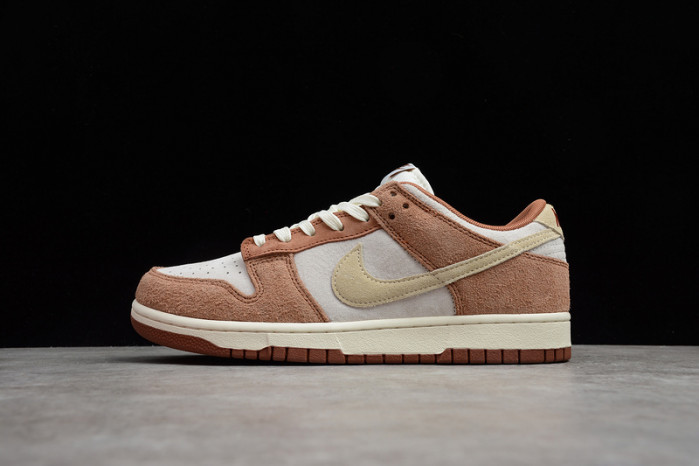 nike dunk low prm “medium curry” dd1390-100