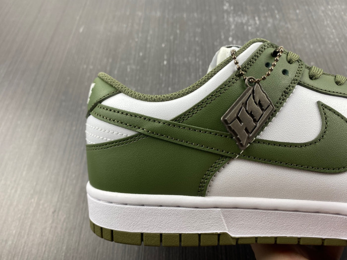 nike dunk low medium olive dd1503-120