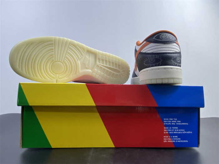 nike dunk low prm “halloween” dd3357-100