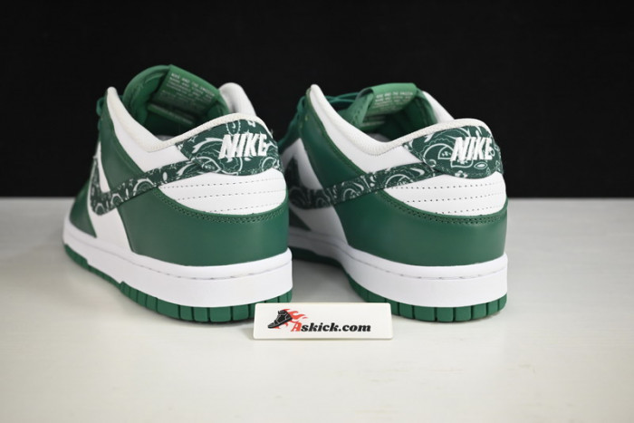 nike dunk low essential paisley pack green (w) dh4401-102