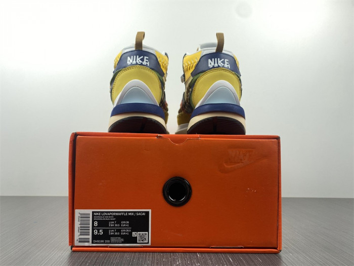 nike vaporwaffle sacai jean paul gaultier sesame blue dh9186-200
