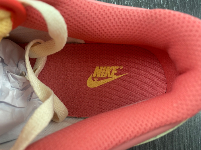 nike dunk low strawberry peach cream dh9765-200