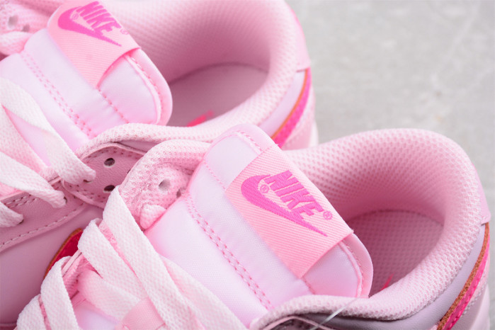 nike dunk low triple pink (gs) dh9765-600