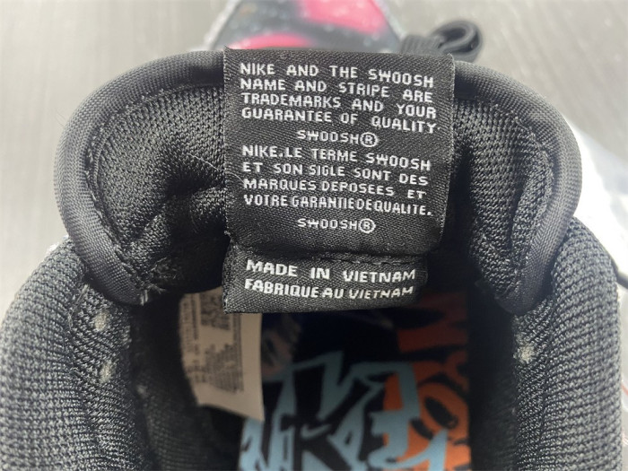 nike dunk low graffiti pink dm0108-002