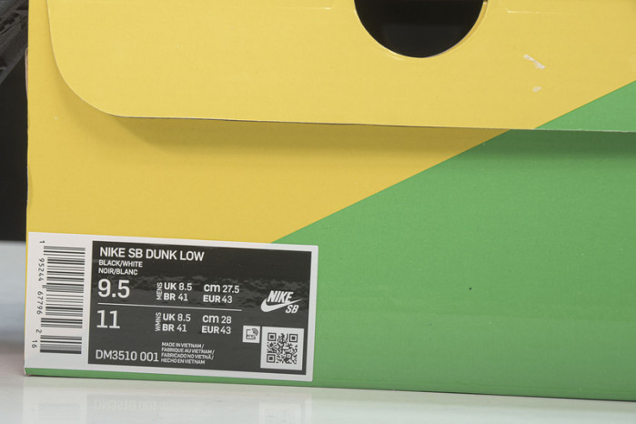 quartersnacks x nike sb dunk low dm3510-001