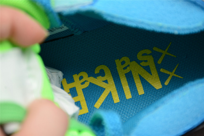 nike blazer low sacai kaws blue dm7901-400