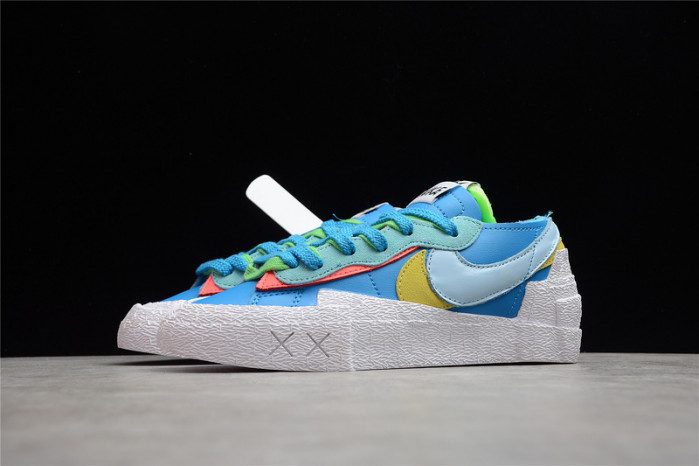 nike blazer low sacai kaws blue dm7901-400