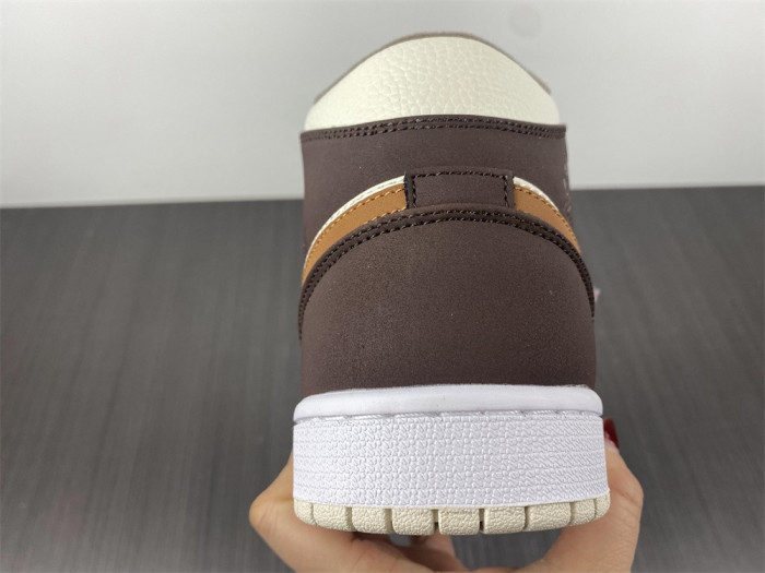 air jordan 1 mid brown fleece do6699-200