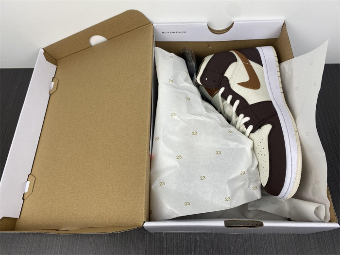 air jordan 1 mid brown fleece do6699-200