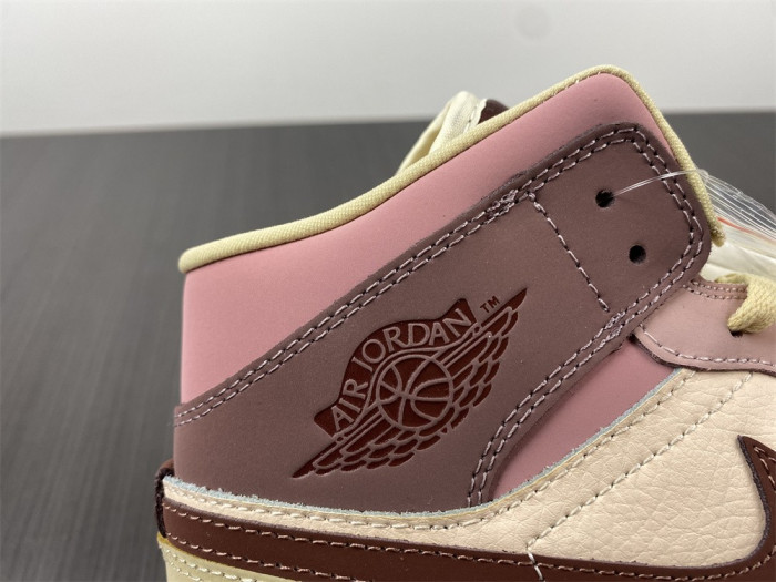 air jordan 1 mid se dark pony smoky mauve do7440-821