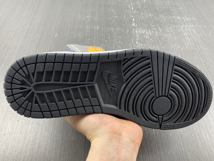 air jordan 1 mid lakers (2022) dq8426-517