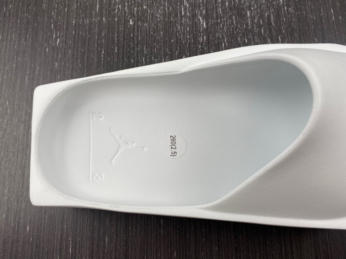 jordan hex mule wmns “off white” dq8992-100