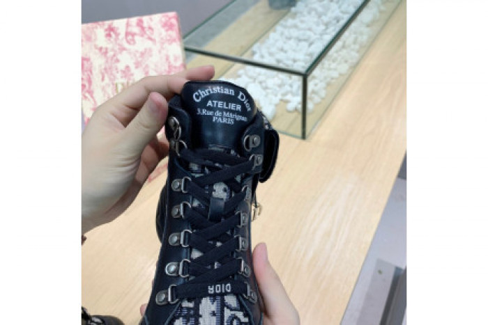 D*or high top sneaker