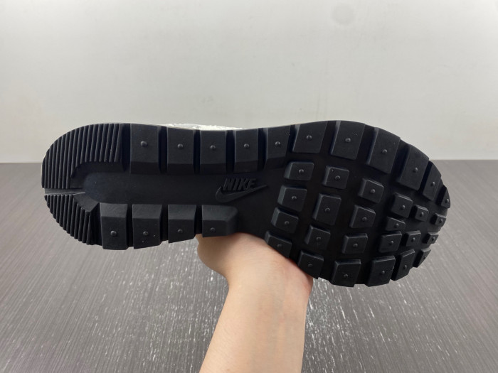 nike sacai x waffle woven green gusto dr5209-300