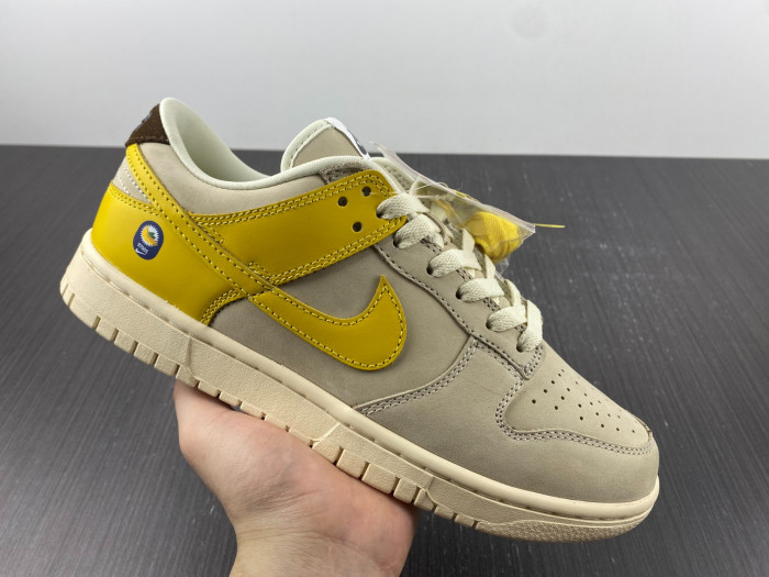 nike dunk low lx banana dr5487-100