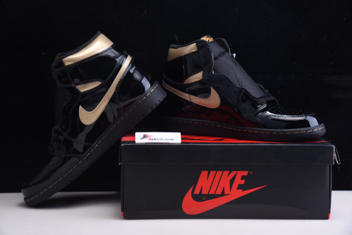 air jordan 1 retro high black metallic gold (2020) 555088-032