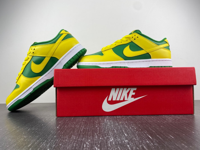 nike dunk low reverse brazil dv0833-300