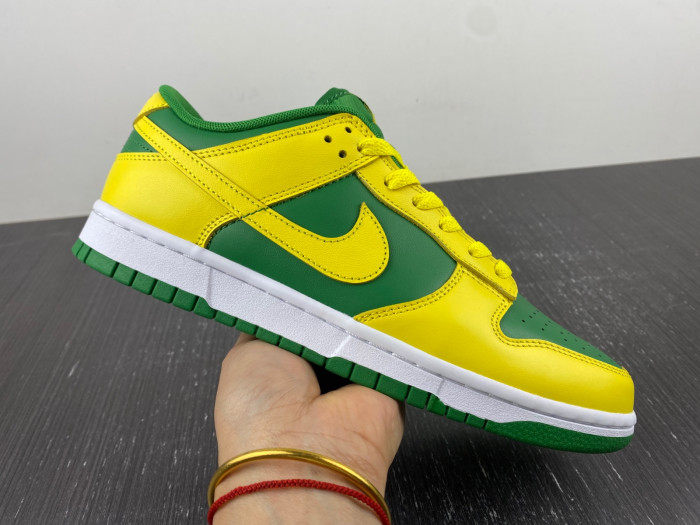 nike dunk low reverse brazil dv0833-300
