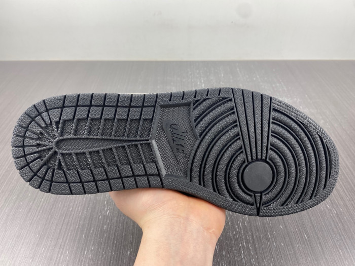 air jordan 1 low og ex “dark smoke grey” dv0982-006