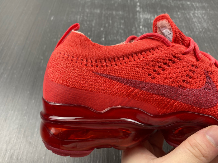 nike air vapormax 2023 flyknit triple red dv1678-600