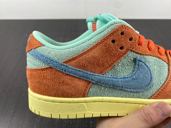nike sb dunk low “noise aqua”dv5429-800