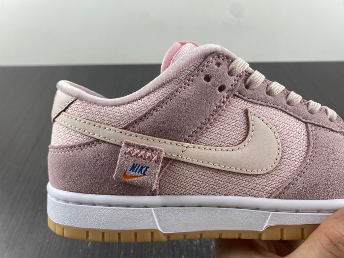 nike dunk low teddy bear dz5318-640