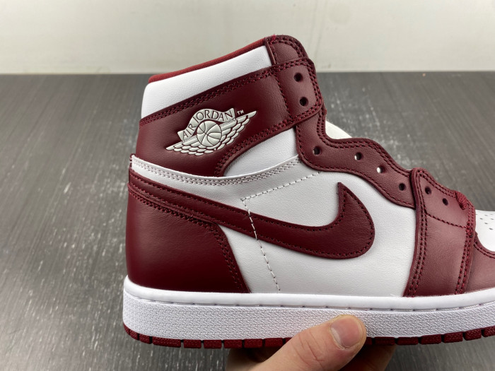 air jordan 1 high og “team red” dz5485-160