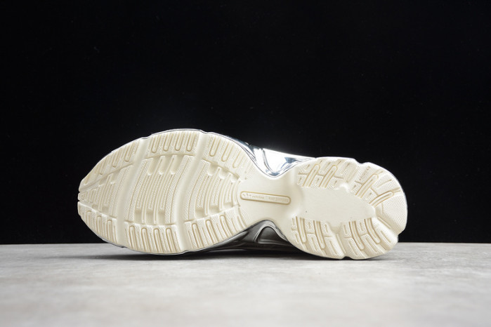 a*d*das ozweego raf simons core black silver metallic ee7944