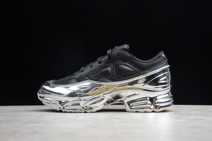 a*d*das ozweego raf simons core black silver metallic ee7944
